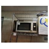 AMANA COMMERCIAL MICROWAVE