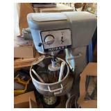HOBART 30 QT MIXER WITH ATTACHMENTS D300