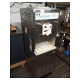 TAYLOR SINGLE FLAVOR SHAKE FREEZER MACHINE 443-27