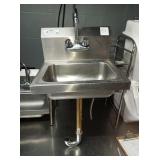 HAND SINK 17" X 15"
