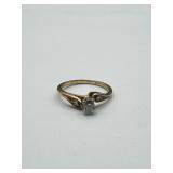 14kt Gold & Diamond Ring - 1.4 dwt - Size 7