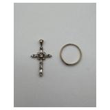 10kt Gold Pendant & Ring - 1.6 dwt