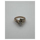 10kt Gold & Diamond Ring - 2.1 dwt - size 7