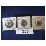 (3) WWII MILITARY PINBACKS, MACARTHUR, LIBERTY