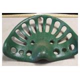 GREEN IMPLEMENT SEAT, 18" GREEN IMPLEMENT SEAT, 18"