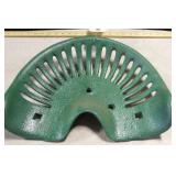 GREEN IMPLEMENT SEAT, 17"