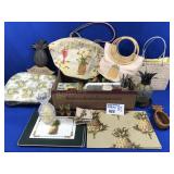 PINEAPPLE THEMED (LOT #2) - PURSES, PLACE MATS,