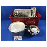 VARIETY OF POTS, PANS, BAKEWARE, ETC.
