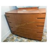 4-DRAWER DRESSER WITH MIRROR