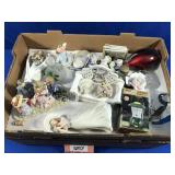 PORCELAIN KNICK-KNACKS, DISPLAY MIRRORS