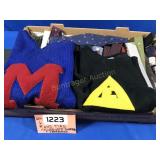 VINTAGE MENS TIES, MICHIGAN COLLEGIATE SWEATERS