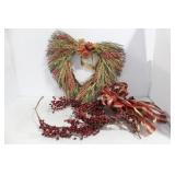 HOLIDAY AND TABLE DECORATIONS