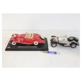 2 DIE-CAST MERCEDES BENZ MODEL CARS