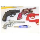 GUN HOLSTER AND COLLECTION OF TOY GUNS