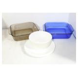 GROUPING OF KITCHEN GLASSWARE