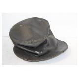 THICK LEATHER TOP HAT