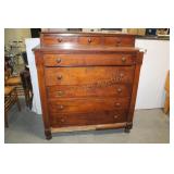 8 DRAWER CHEST OF DRAWERS