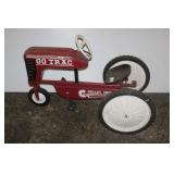 GO TRAC PEDAL TRACTOR
