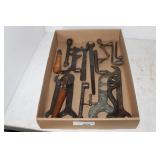 BOX OF SPECIALITY AGRICULTURAL TOOLS