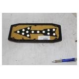 SUNBEAM REFLECTIVE MARBLE ARROW SIGN