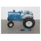 FORD 8600 DIE CAST TRACTOR