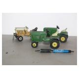3 DIE CAST LAWN TRACTOR