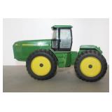 JOHN DEERE 8760 TRACTOR