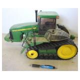 DIE CAST MODEL JOHN DEERE TRACTOR 9400T