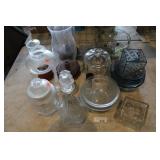 COLLECTION OF GLASSWARE