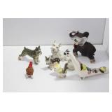 GROUPING OF COLLECTIBLES AND FIGURINES
