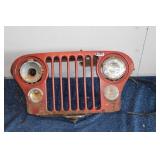 VINTAGE JEEP GRILL