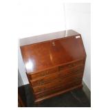 DROP FRONT DESK
