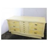 LANE CEDAR CHEST