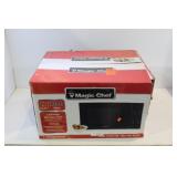 MAGIC CHEF MICROWAVE OVEN