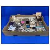 COSTUME JEWELRY LOT #5