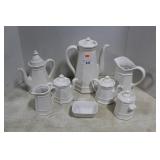 WHITE HEAVY CERAMIC TEAPOTS AND PITCHERS