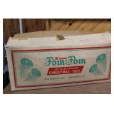 THE SPARKLING POM-POM ALUMINUM CHRISTMAS TREE