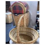 5 WICKER BASKETS AND METAL PICNIC CARRIER