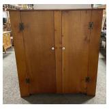 5 SHELF PINE PRIMITIVE CABINET