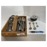 COLLECTION OF VARIOUS SILVER PLATED FLATWARE