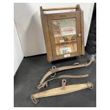 MORGAN LINEN SUPPLY MEDICINE CABINET W/ TOWEL BAR