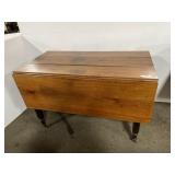 DROP LEAF KITCHEN TABLE