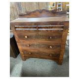 CHEST OF DRAWERS