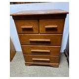 5 DRAWER MAPLE CHEST OF DRAWERS