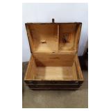 CURVED TOP STEAMER TRUNK