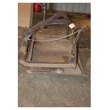 3 POINT HITCH BACK SCOOP