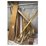 GROUPING OF SCRAP WOOD - SOME WALNUT