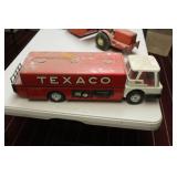 TEXACO FUELING TRUCK MODEL