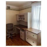WOOD DESK, OFFICE CHAIR; & 2 DRAWER FILER