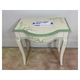 FLORAL DESIGN ACCENT TABLE